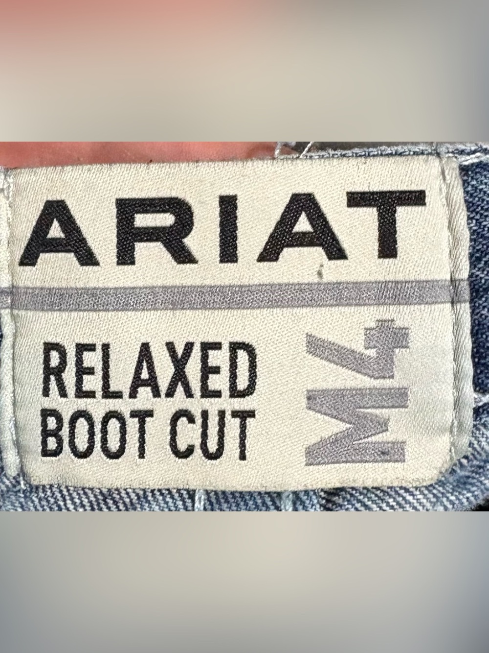 Ariat Men's 32/30 Relaxed Bootcut Blue Denim Jeans - Picture 3 of 4